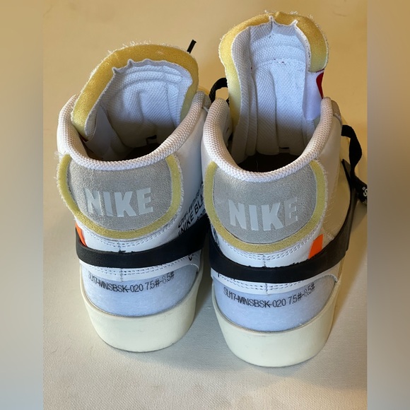 “OFF-WHITE” Nike Blazer - Picture 2 of 13